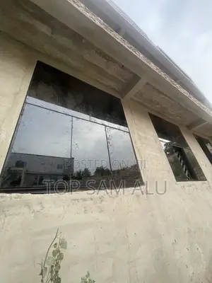 Frameless Casement Window