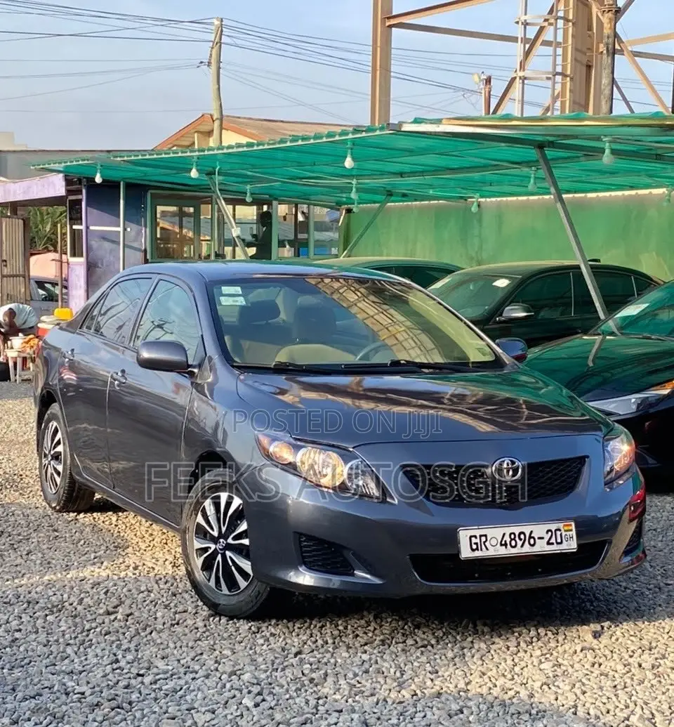 Toyota Corolla LE 4dr Sedan (1.8L 4cyl 4A) 2010 Gray