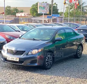 Toyota Corolla LE 4dr Sedan (1.8L 4cyl 4A) 2010 Gray