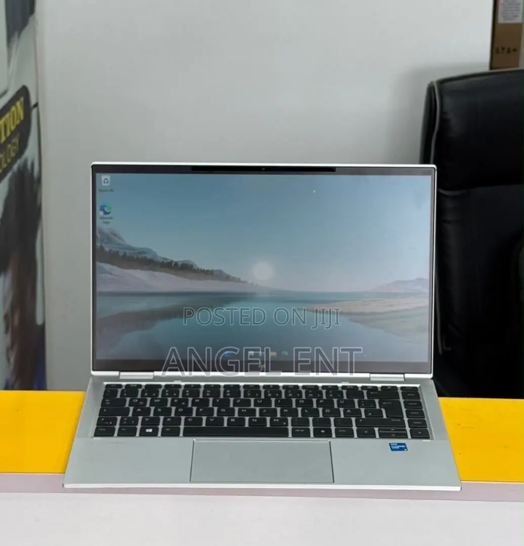 Laptop HP EliteBook 1040 G8 16GB Intel Core i5 SSD 256GB