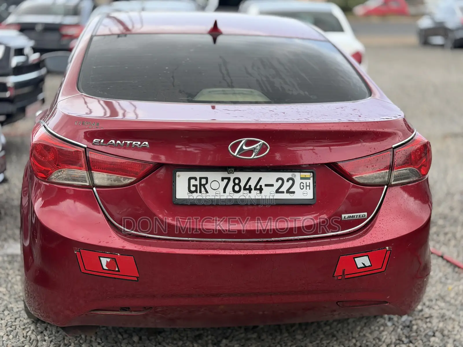 Hyundai Elantra Limited Sedan FWD (1.8L 4cyl 6A) 2013 Burgundy