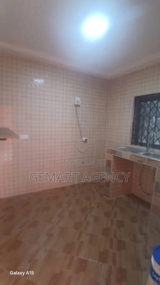 2bdrm Apartment in Taifa Mr Agyei for rent