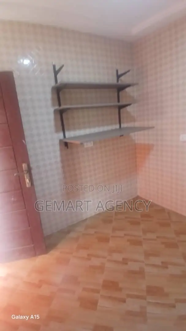 2bdrm Apartment in Taifa Mr Agyei for rent