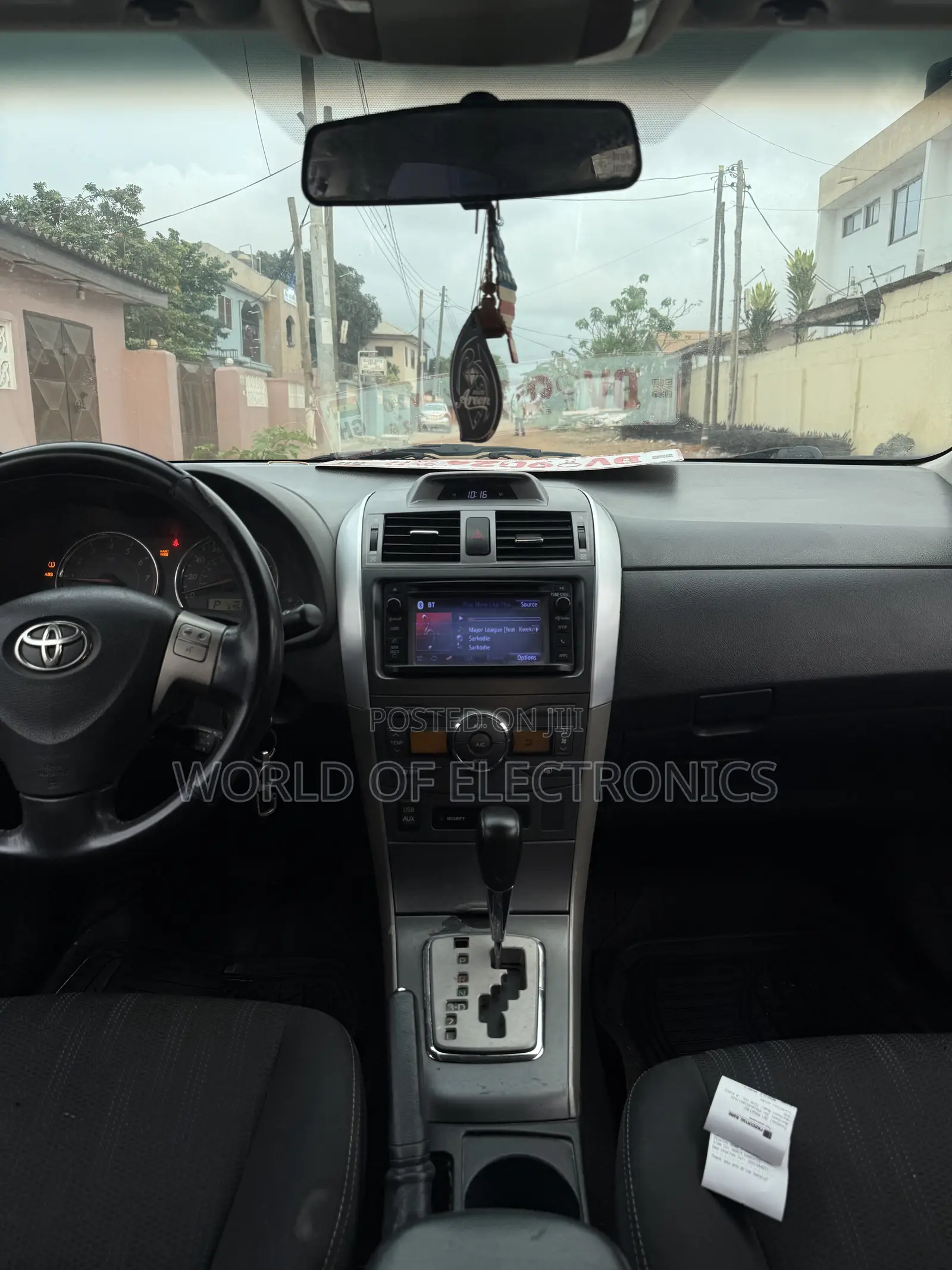 Toyota Corolla S 4dr Sedan (1.8L 4cyl 4A) 2013 Silver