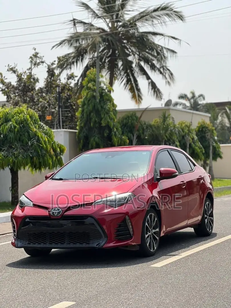 Toyota Corolla 2017 Red