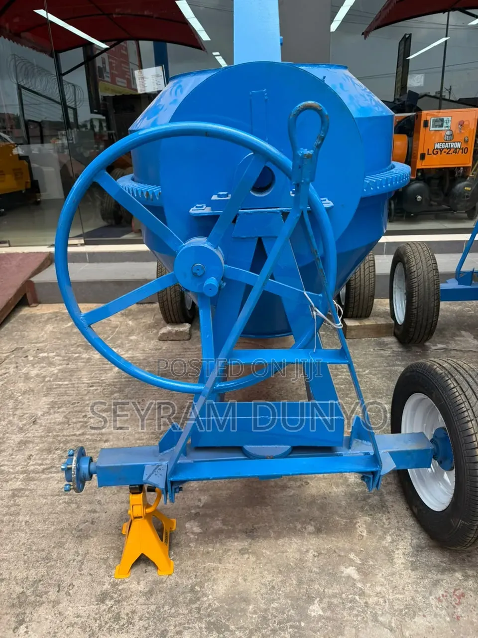 Manual Concrete Mixer