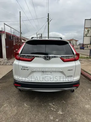 Honda CR-V Touring AWD 2019 White