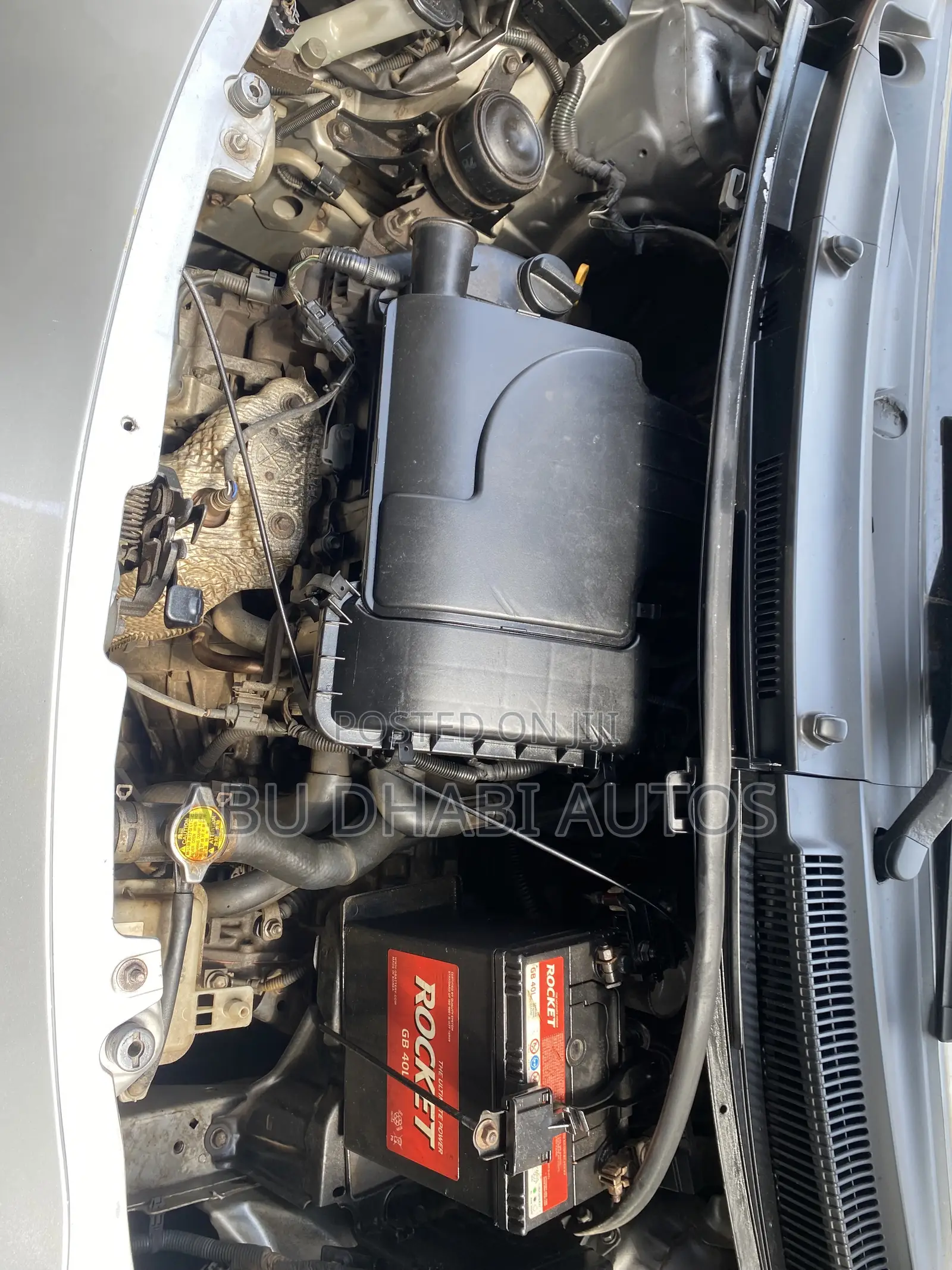 Toyota Vitz 1.0 FWD 5dr 2010 Silver