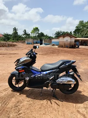 Yamaha Aerox 2025 Black