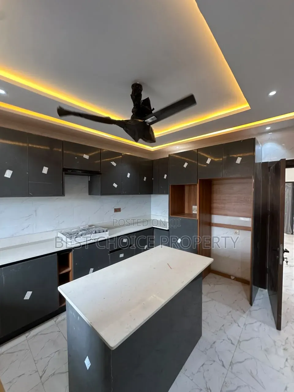 2bdrm Apartment in Lakeside Estate for rent