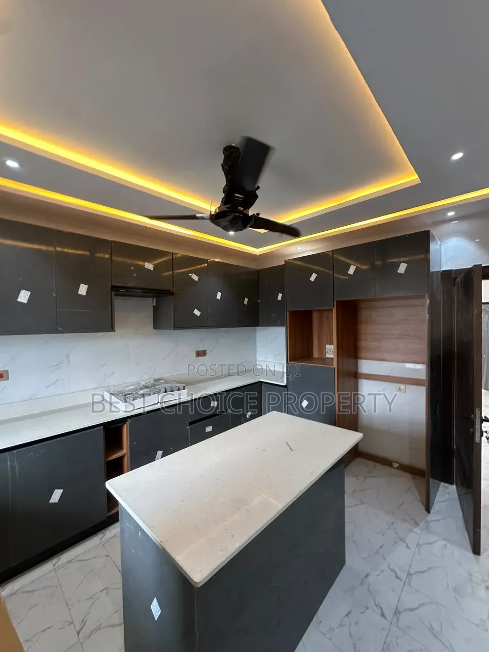 2bdrm Apartment in Lakeside Estate for rent