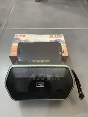 Wireless Bluetooth Speaker – Portable, Solar Charging, FM Radio &M