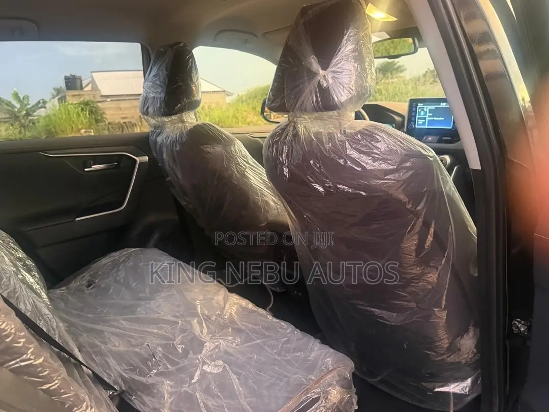 Toyota RAV4 Limited 2022 Black