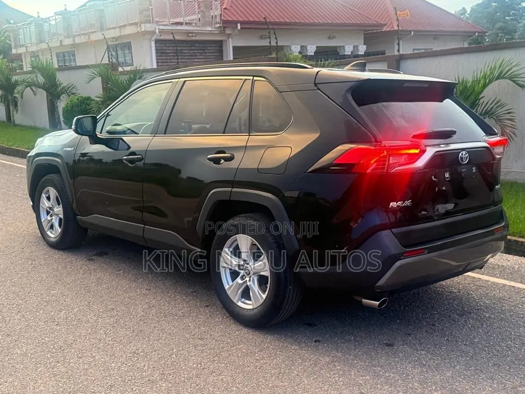 Toyota RAV4 Limited 2022 Black