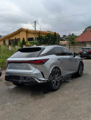 Lexus RX 350h AWD 2023