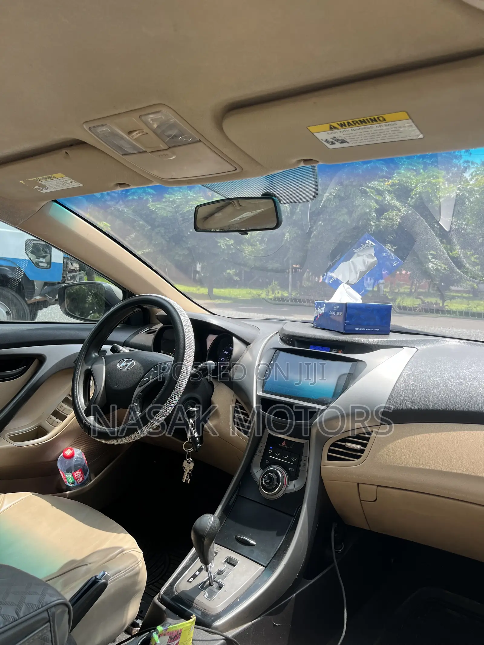 Hyundai Elantra SE 4dr Sedan (1.8L 4cyl 6A) 2014 Gold