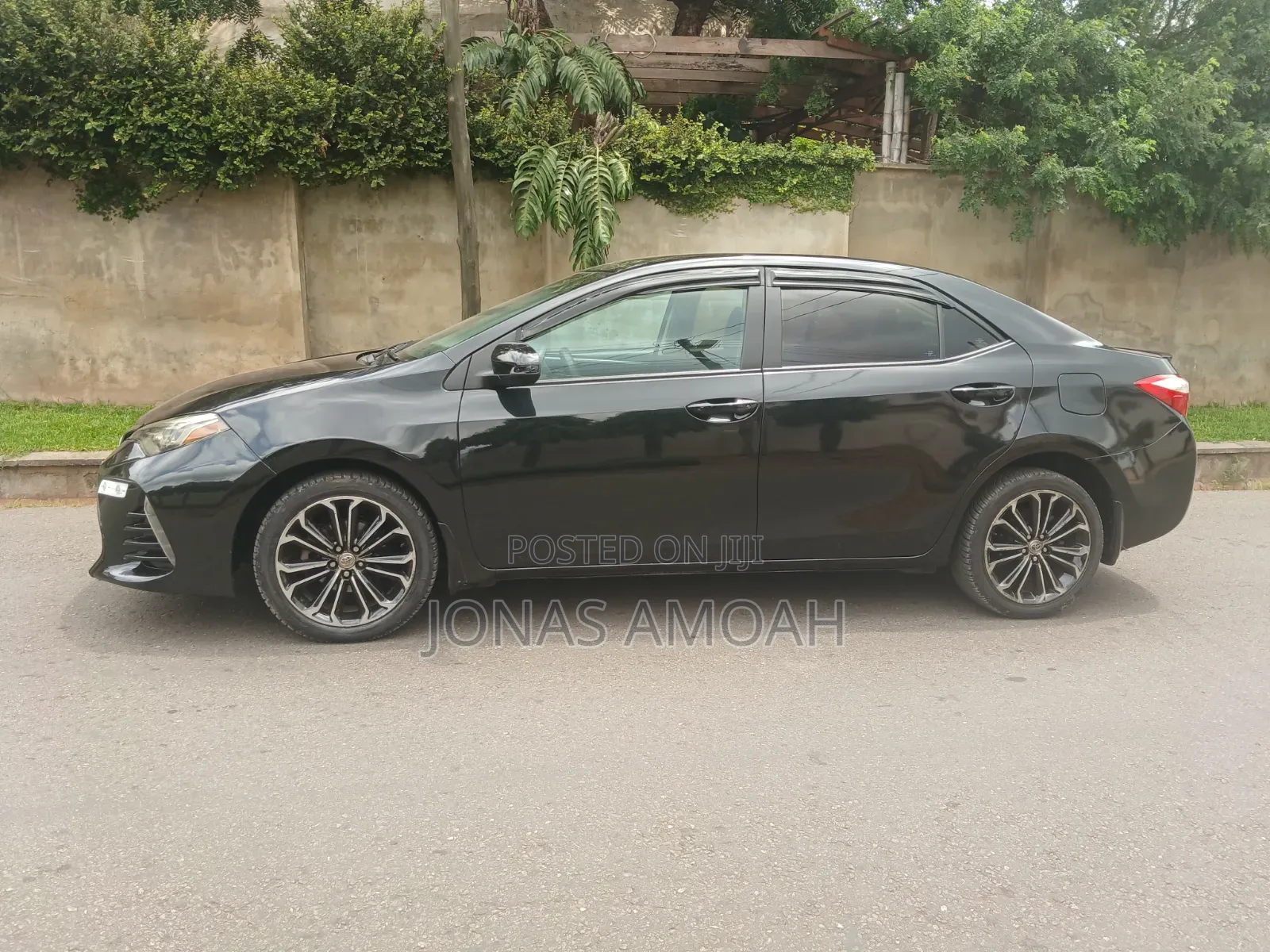 Toyota Corolla S 4dr Sedan (1.8L 4cyl CVT) 2016 Black