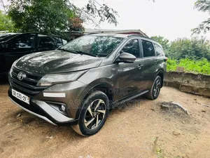 Toyota Rush 1.5 RWD 2019 Gray