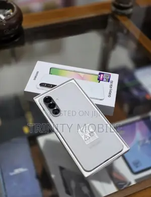 New Samsung Galaxy A56 256 GB White