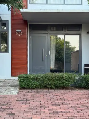 Furnished 2bdrm Townhouse / Terrace in Indigo Homes, Accra Metropolitan