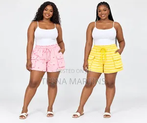 Women's Side Pocket Shorts