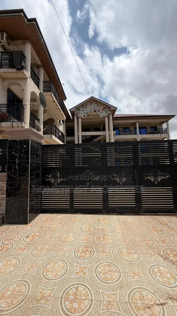 2bdrm Apartment in Pokuase Amafrom for rent