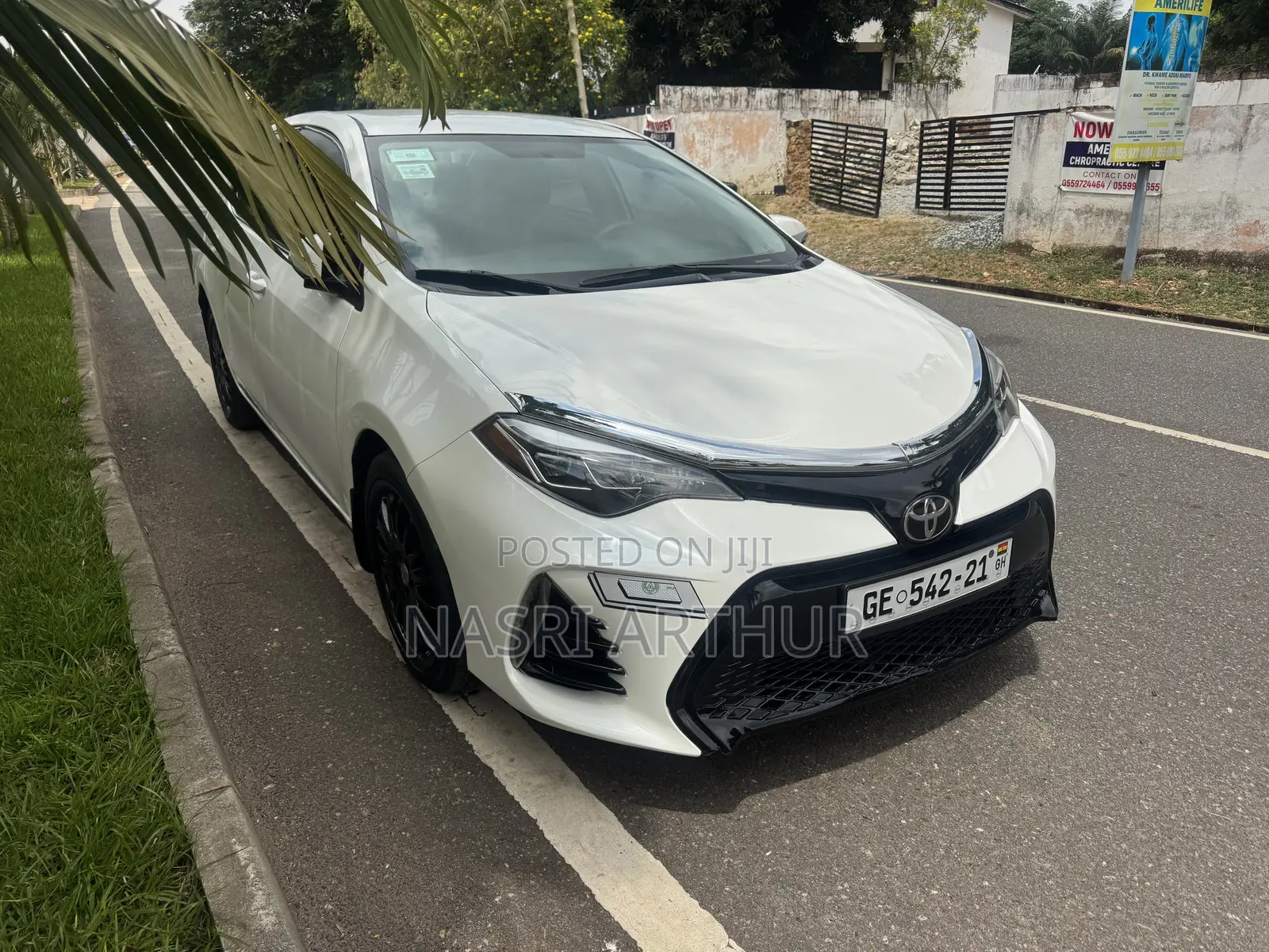 Toyota Corolla S 4dr Sedan (1.8L 4cyl CVT) 2015 White