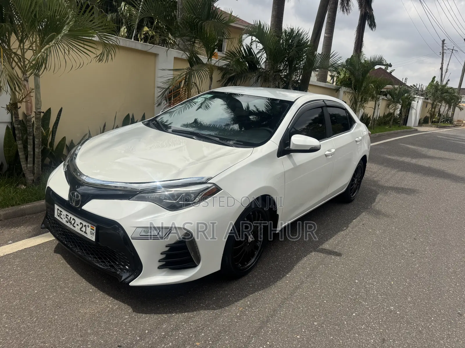 Toyota Corolla S 4dr Sedan (1.8L 4cyl CVT) 2015 White