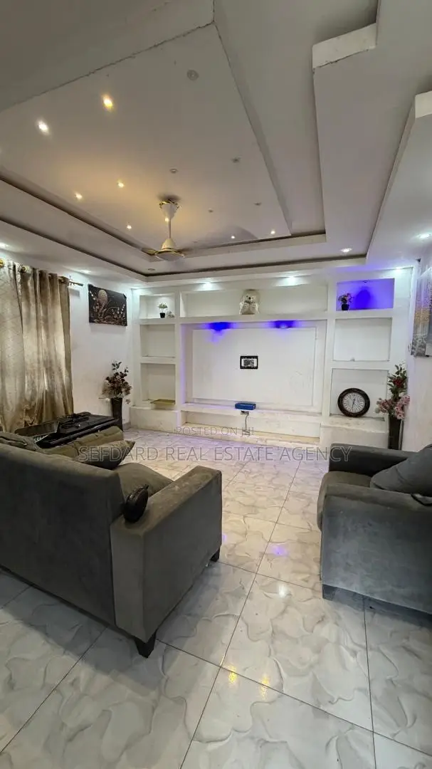 2bdrm Apartment in Sefdard Properties, Pokuase for rent