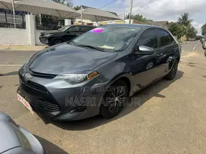 Toyota Corolla LE 4dr Sedan (1.8L 4cyl CVT) 2017 Gray