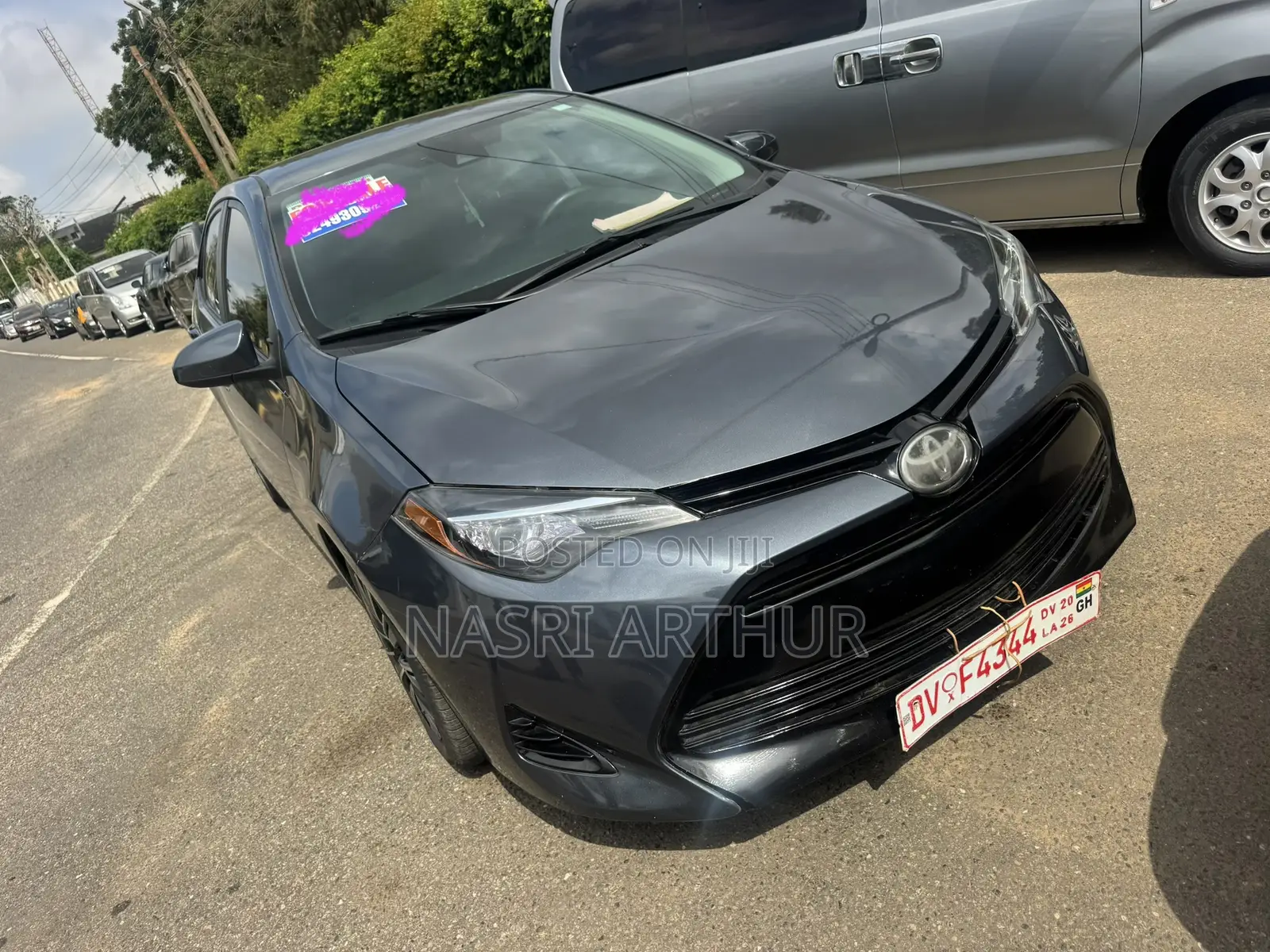 Toyota Corolla LE 4dr Sedan (1.8L 4cyl CVT) 2017 Gray