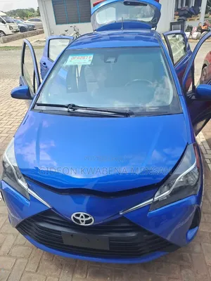 Toyota Yaris LE Hatchback 5dr 2018 Blue