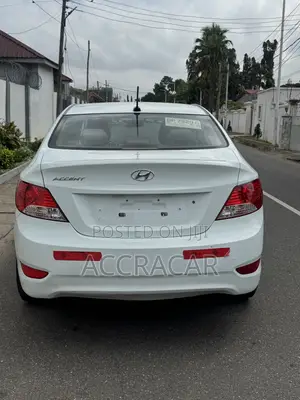 Hyundai Accent 2013 White
