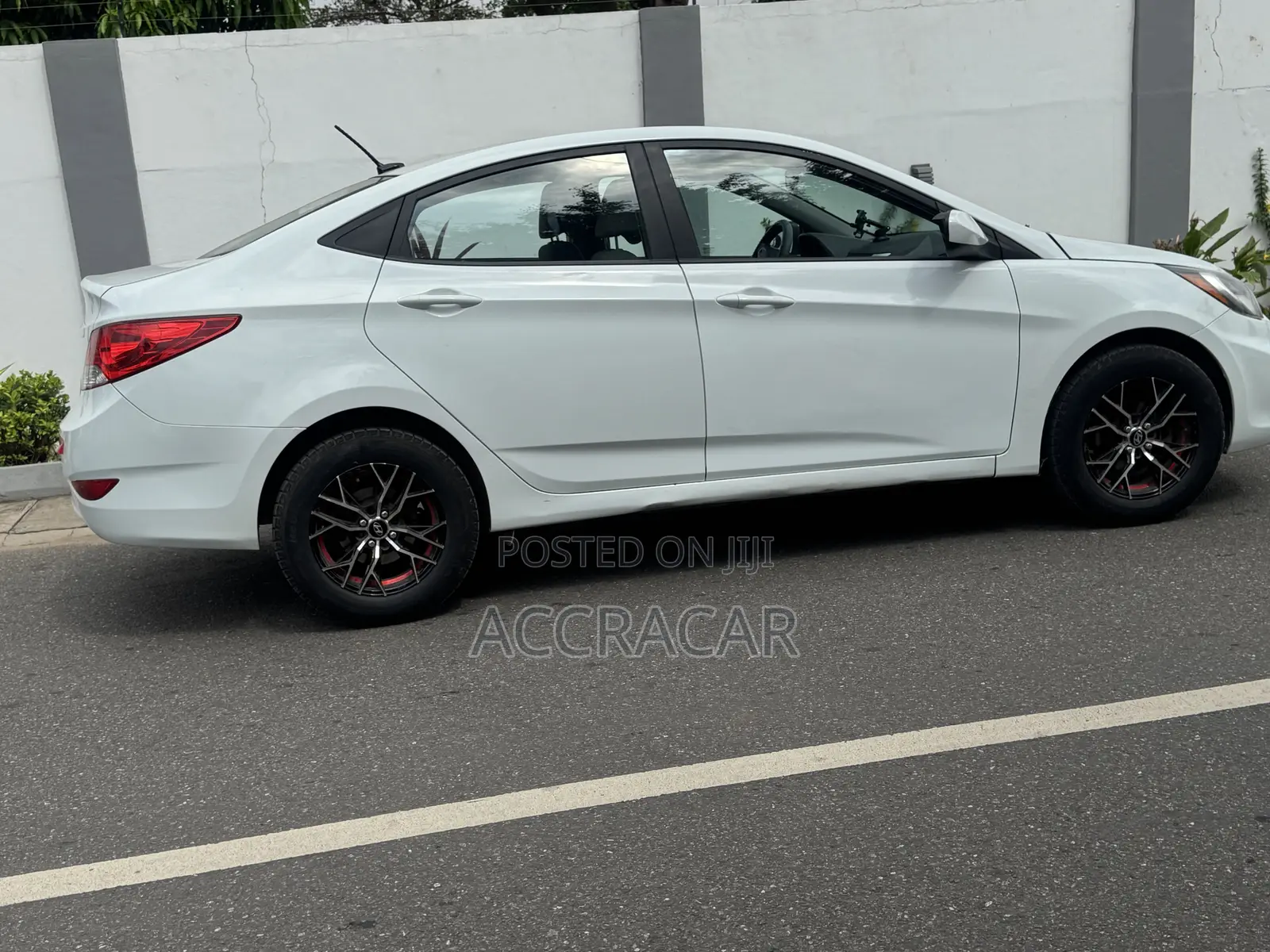 Hyundai Accent 2013 White