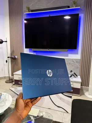 Laptop HP Pavilion 15 8GB AMD Ryzen 3 eMMC 128GB