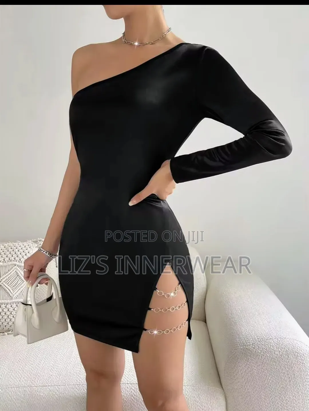 Zolique One Shoulder Chain Detail Split Hem Satin Bodvcon Dress