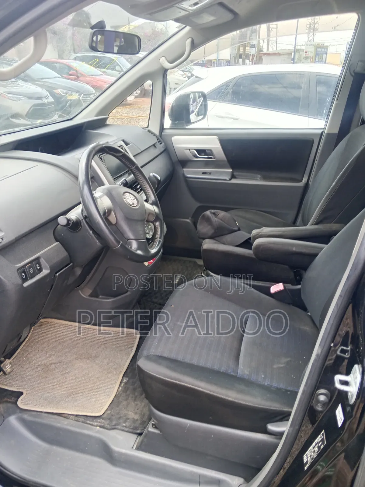 Toyota Voxy 2012 Black