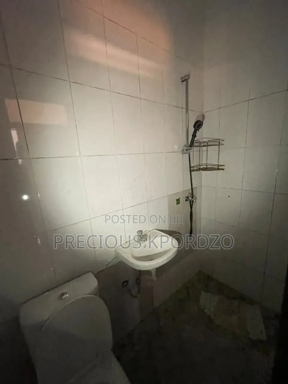 1bdrm Apartment in Adenta Commandos for rent