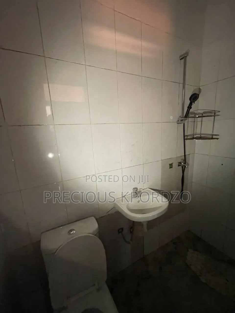1bdrm Apartment in Adenta Commandos for rent