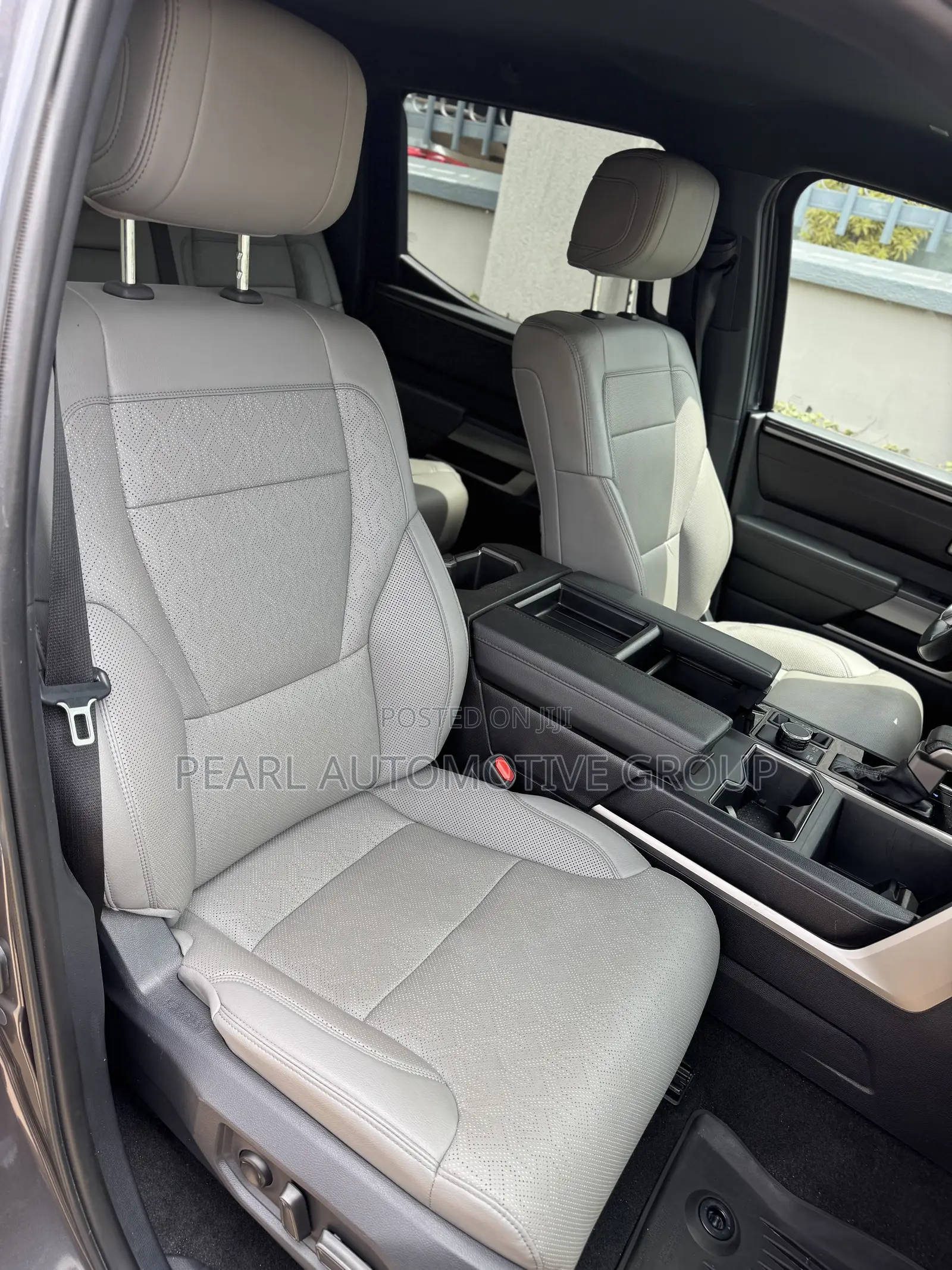 Toyota Tundra SR5 Double Cab 4WD LB 2025 Gray