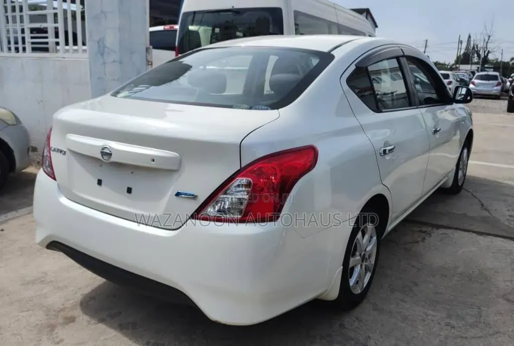Nissan Latio 1.2 2015 White