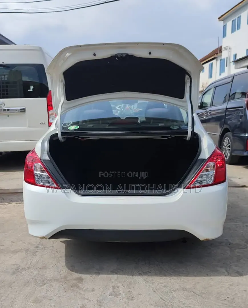 Nissan Latio 1.2 2015 White