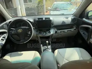 Toyota RAV4 2012 Black
