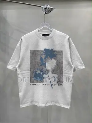 GRAPHIC TEE’s