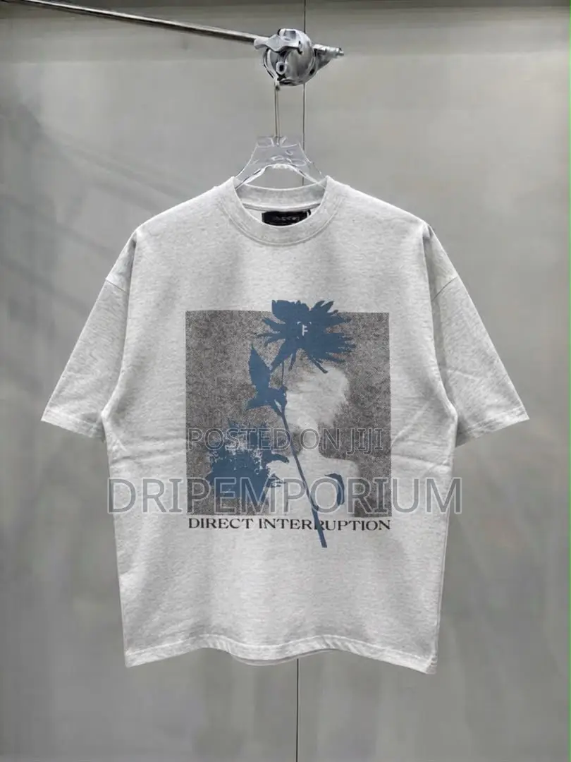 GRAPHIC TEE’s