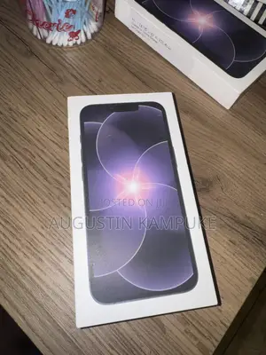 New Apple iPhone 17e 256 GB Black