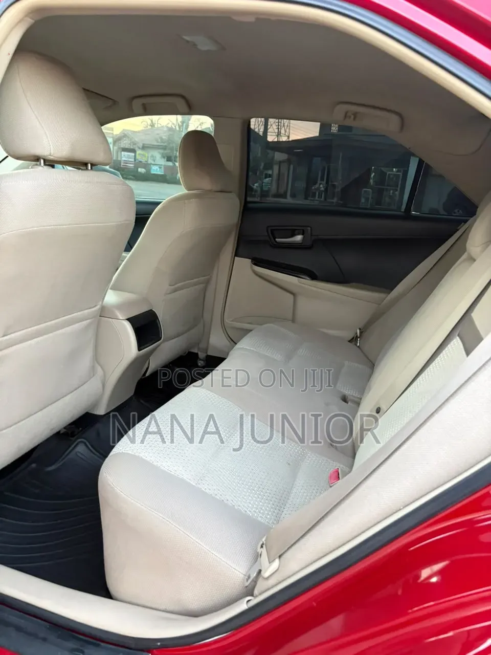 Toyota Camry LE 4dr Sedan (2.5L 4cyl 6A) 2013 Red