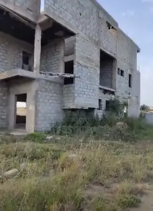 5bdrm House in Oyarifa for sale