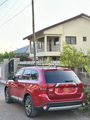 Mitsubishi Outlander 2017 Red
