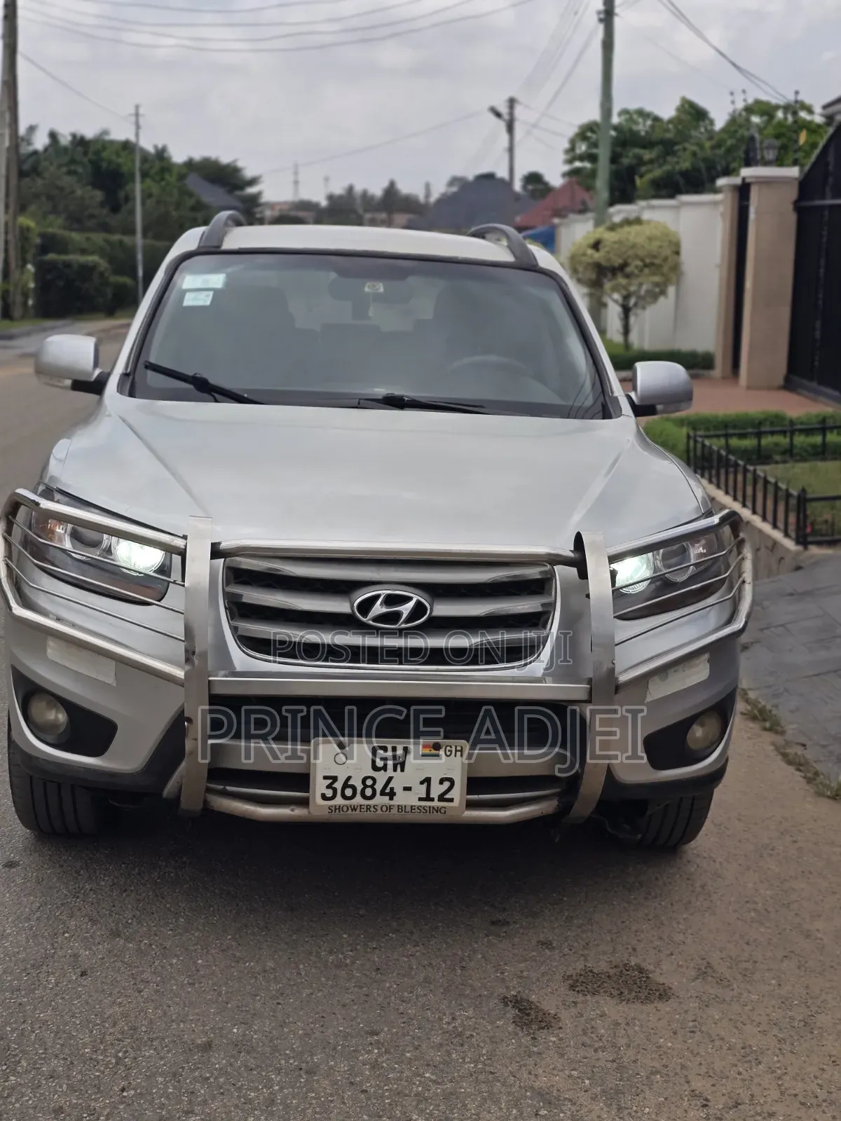 Hyundai Santa Fe GLS 2012 Silver